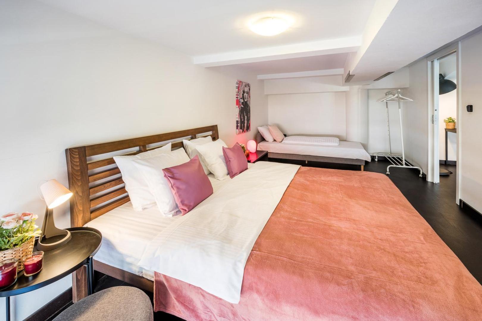 Apartments With Large Balcony, Parking פראג מראה חיצוני תמונה