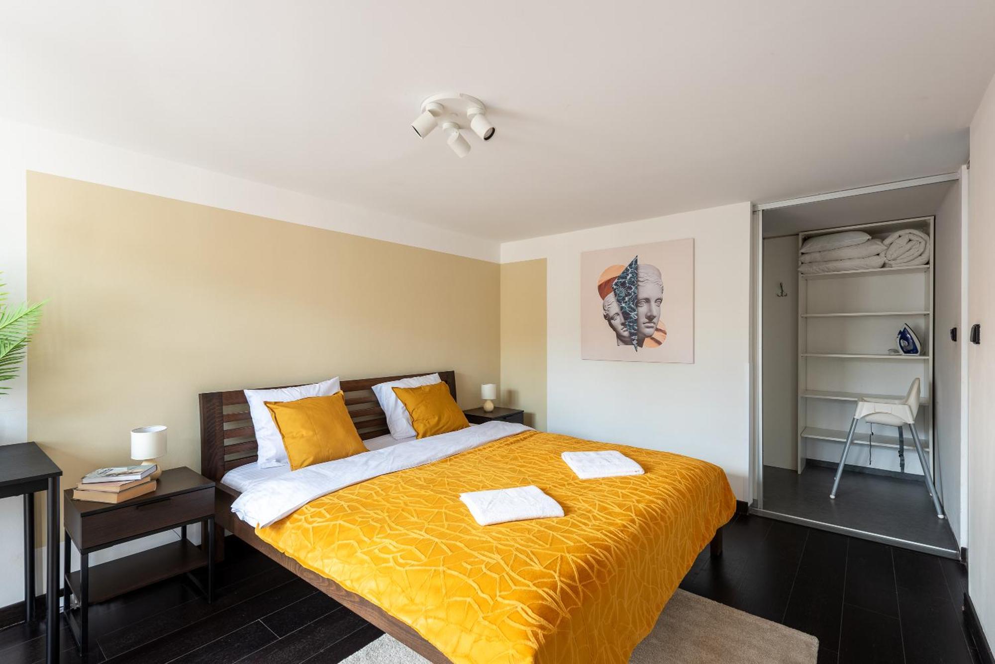 Apartments With Large Balcony, Parking פראג מראה חיצוני תמונה